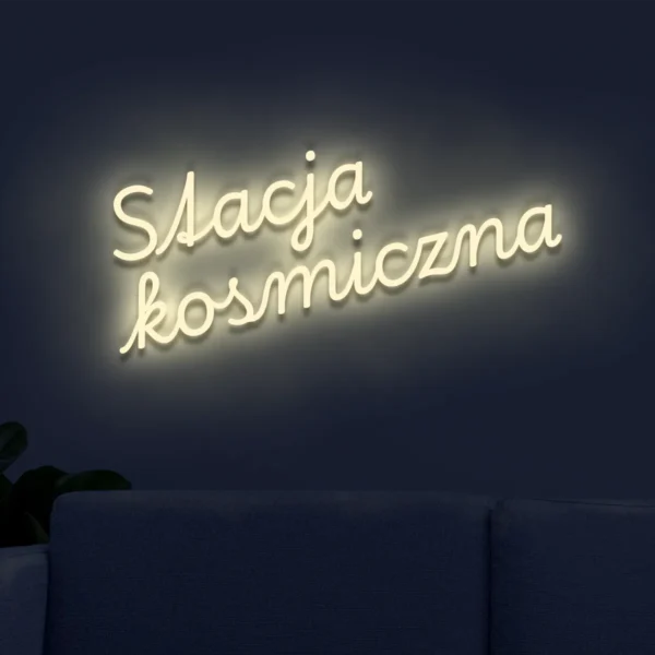 Beżowy neonowy napis Stacja kosmiczna dekoracja ścienna