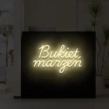 Neonowy napis Bukiet marzeń w kolorze beżowym dekoracja ścienna