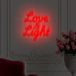 Czerwony neon LED napis Love & Light romantyczny dodatek do sali