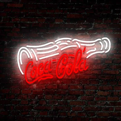 Neon Coca-Cola – pozioma biała butelka i czerwony napis LED