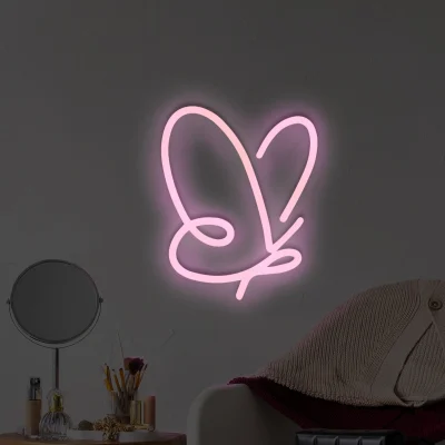 Pastelowy różowy świecący motyl do pokoju dziewczynki LED